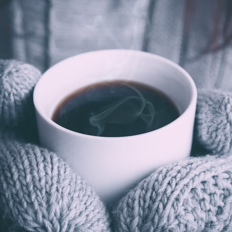 Уютная чашка кофе согревающий напиток