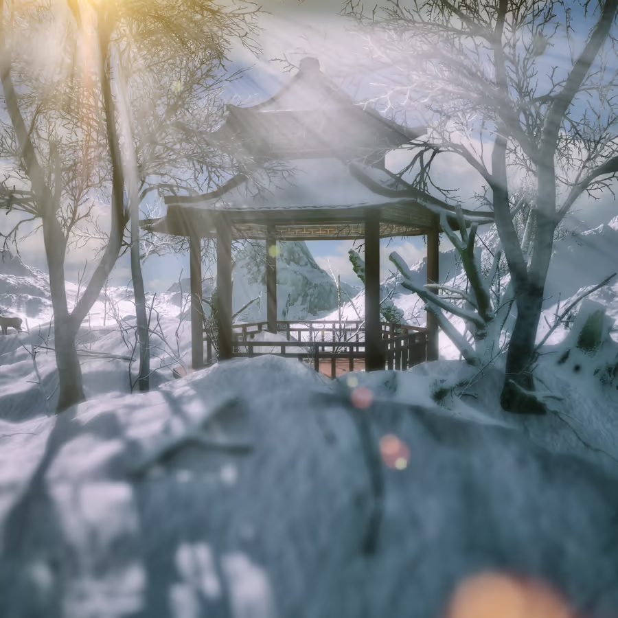 Беседка в снежном горном пейзаже залитая солнечным светом